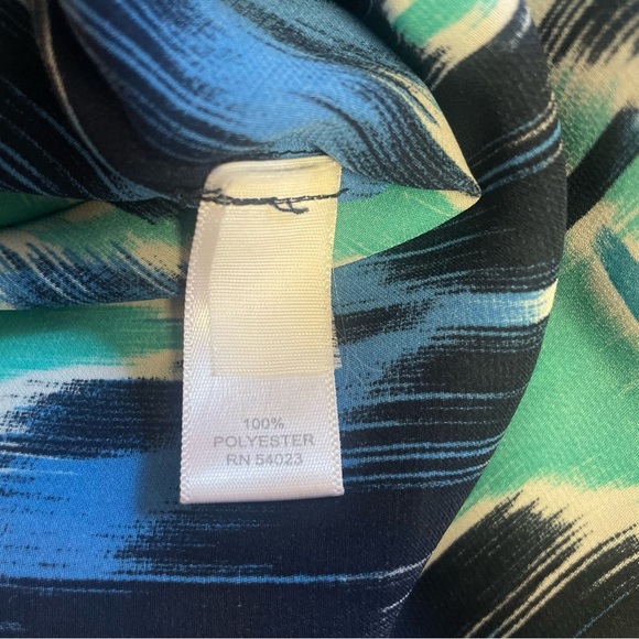 Banana Republic Blue Ikat Print Riviera Blouse Size Small - Picture 6 of 9